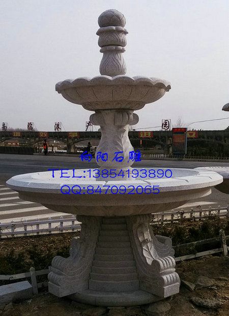 石材噴泉選購指南 黃銹石、黃金麻與蓮花水缽噴泉的市場解析